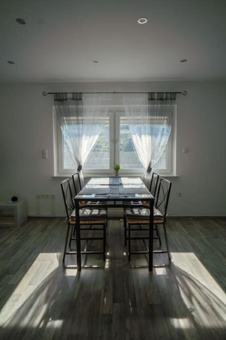 Ferienwohnung Sonnenblick Bad Ems Exteriör bild